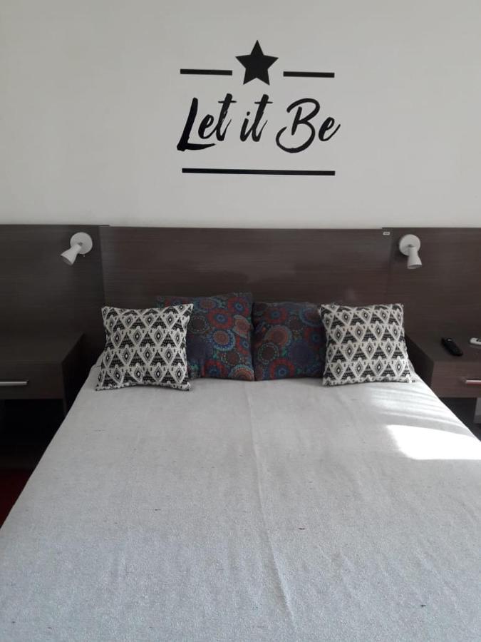D'Charruas Hostel 康科迪亚 外观 照片